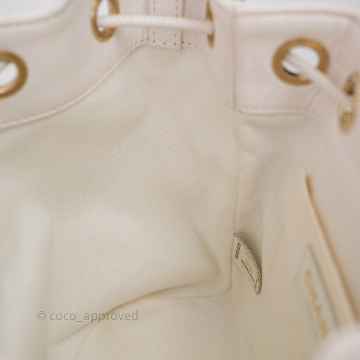 Chanel Business Affinity Drawstring Bucket Bag White Caviar Gold Hardware