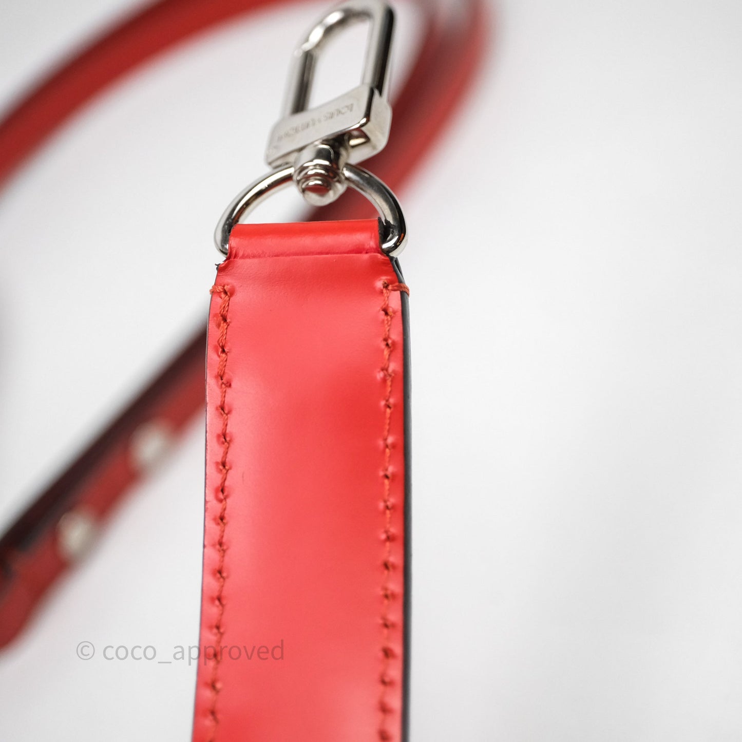 Louis Vuitton Neonoe MM Pink Epi