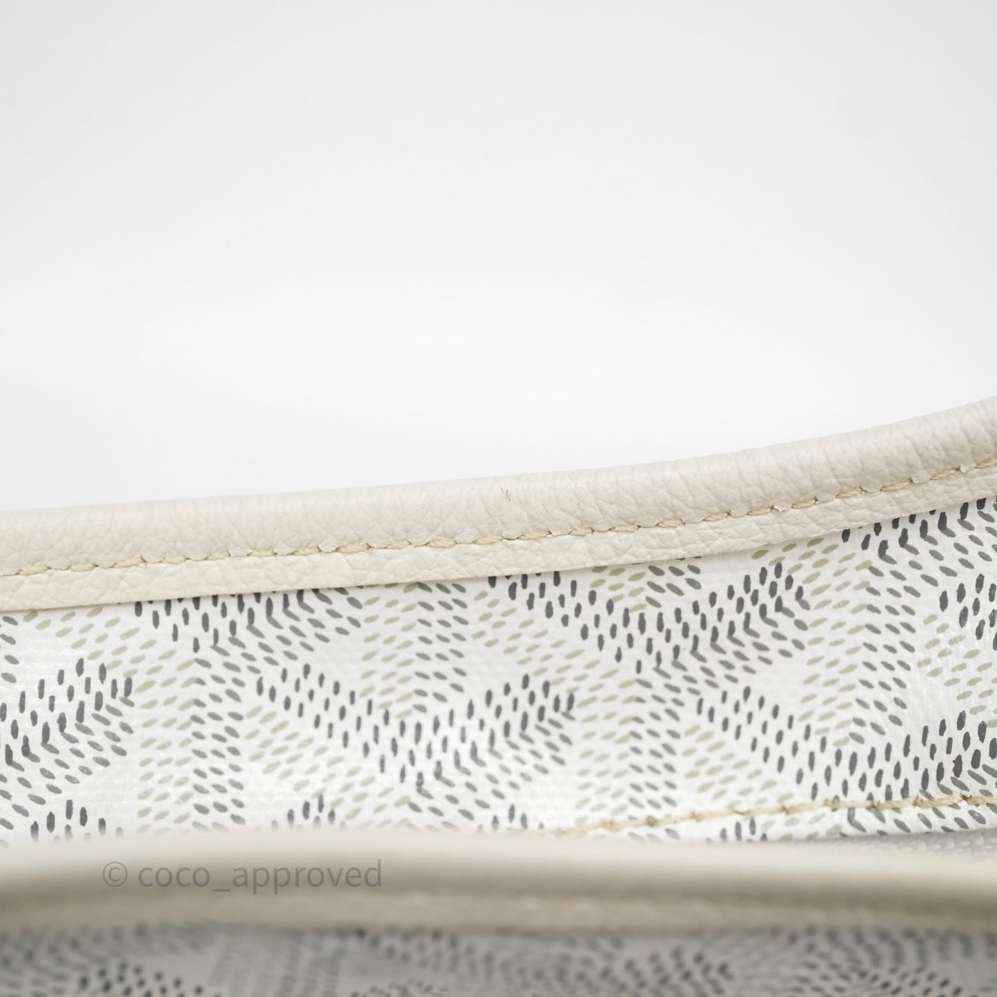 Goyard Bohème Hobo Bag PM White Goyardine Canvas