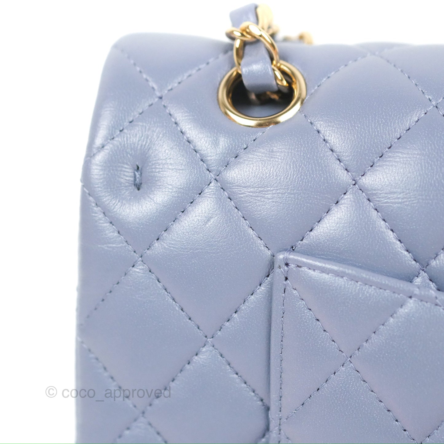 Chanel Classic M/L Medium Flap Quilted Iridescent Purple Lambskin Gold Hardware