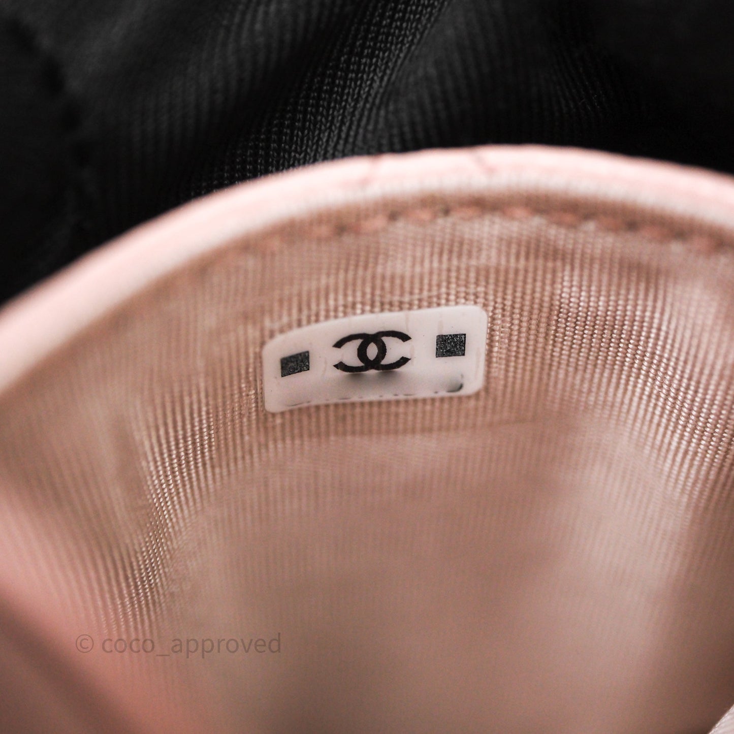 Chanel Quilted Card Holder Caviar Pink Gold Hardware