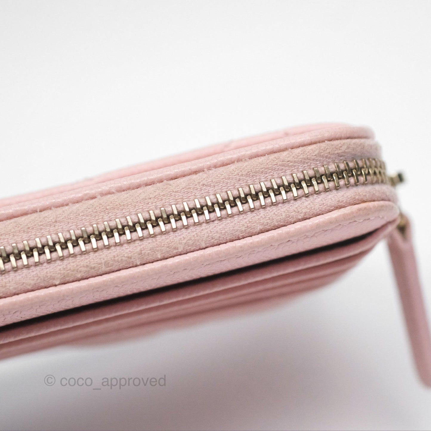 Chanel Quilted Classic Zip Card Holder Wallet Pink Caviar Gold Hardware