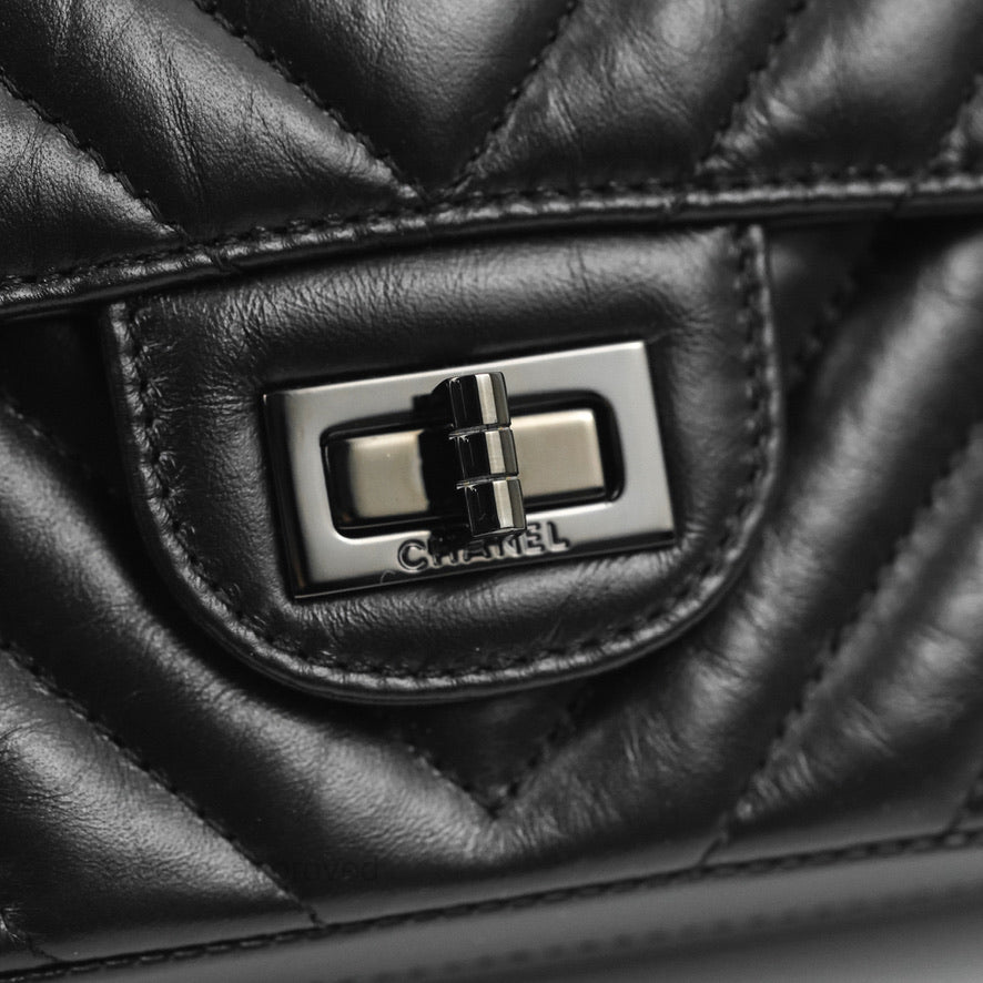 Chanel Mini Reissue 224 So Black Chevron Calfskin