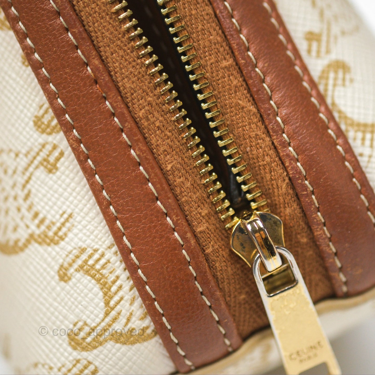 Celine Clutch With Chain Triomphe Canvas Lambskin White/Tan