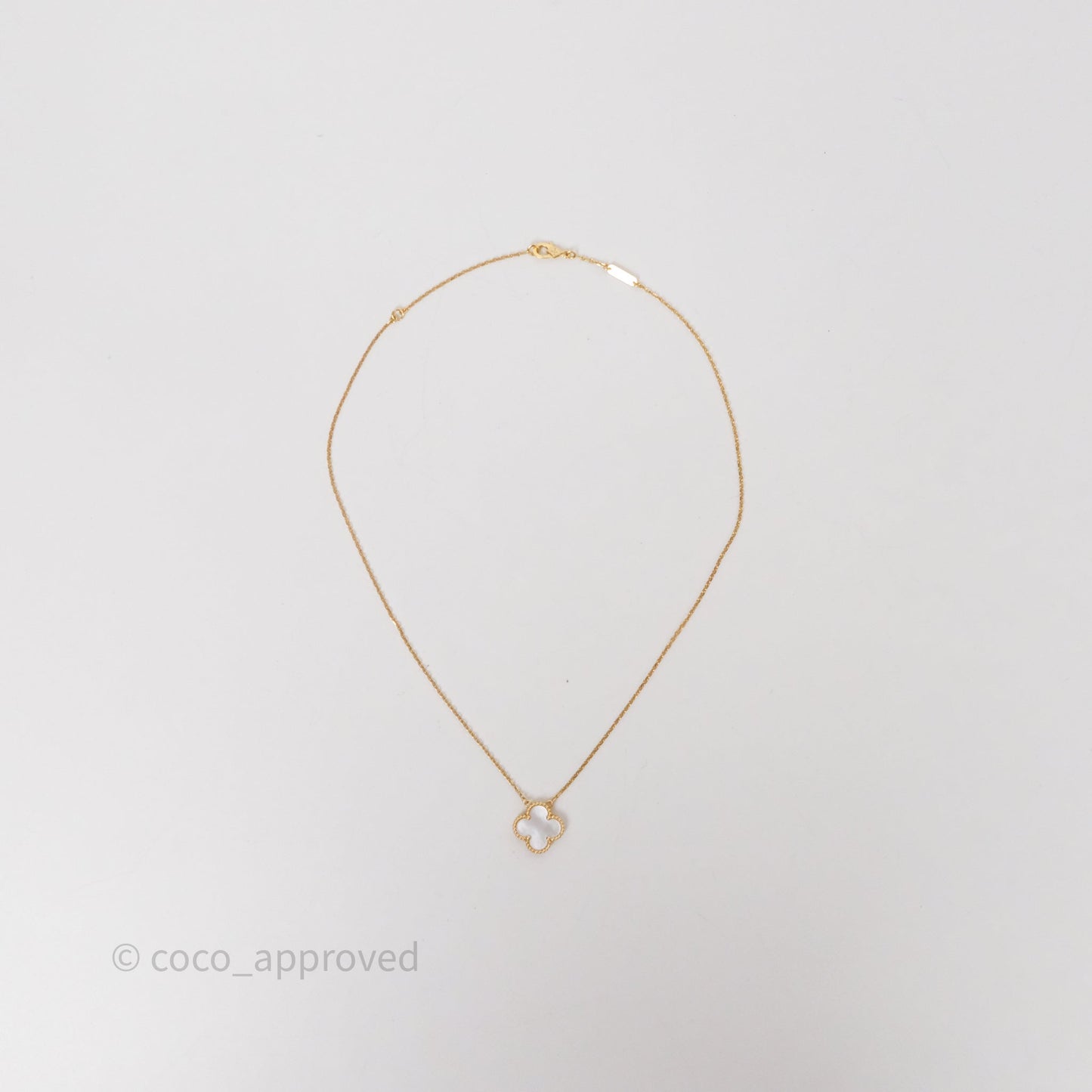 Van Cleef & Arpels Vintage Alhambra Pendant Necklace White Mother-of-pearl Yellow Gold