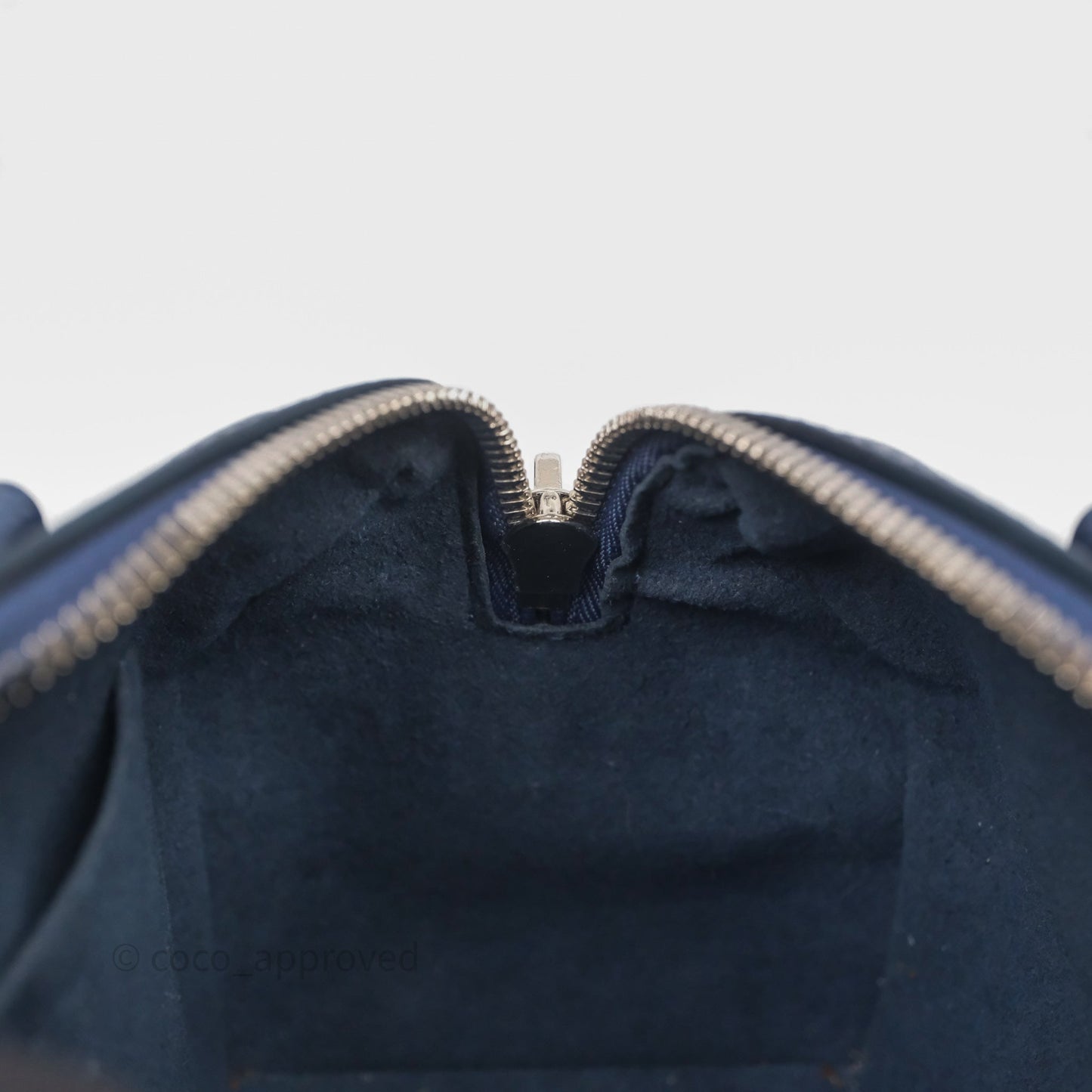 Louis Vuitton Speedy Bandoulière 20 Monogram Empreinte Navy