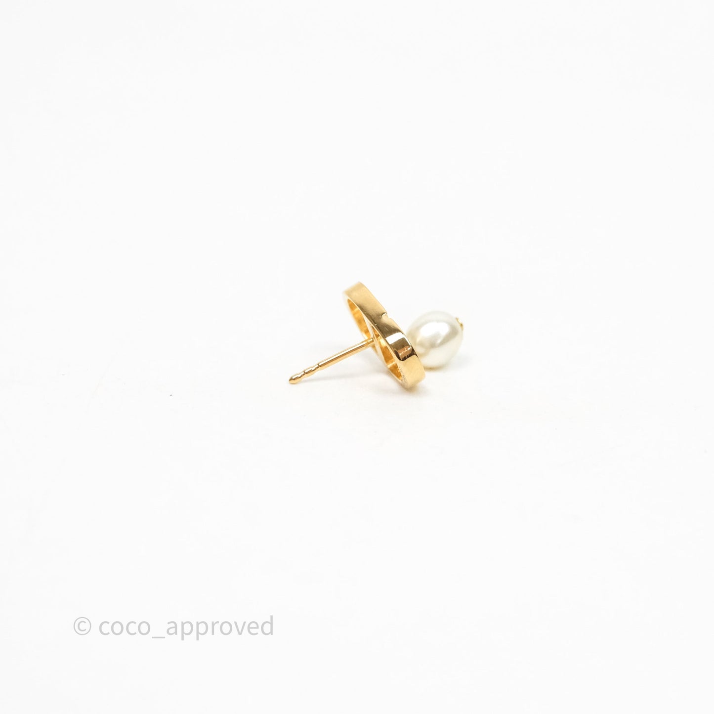Christian Dior Petit CD Pearl Earrings Gold Tone