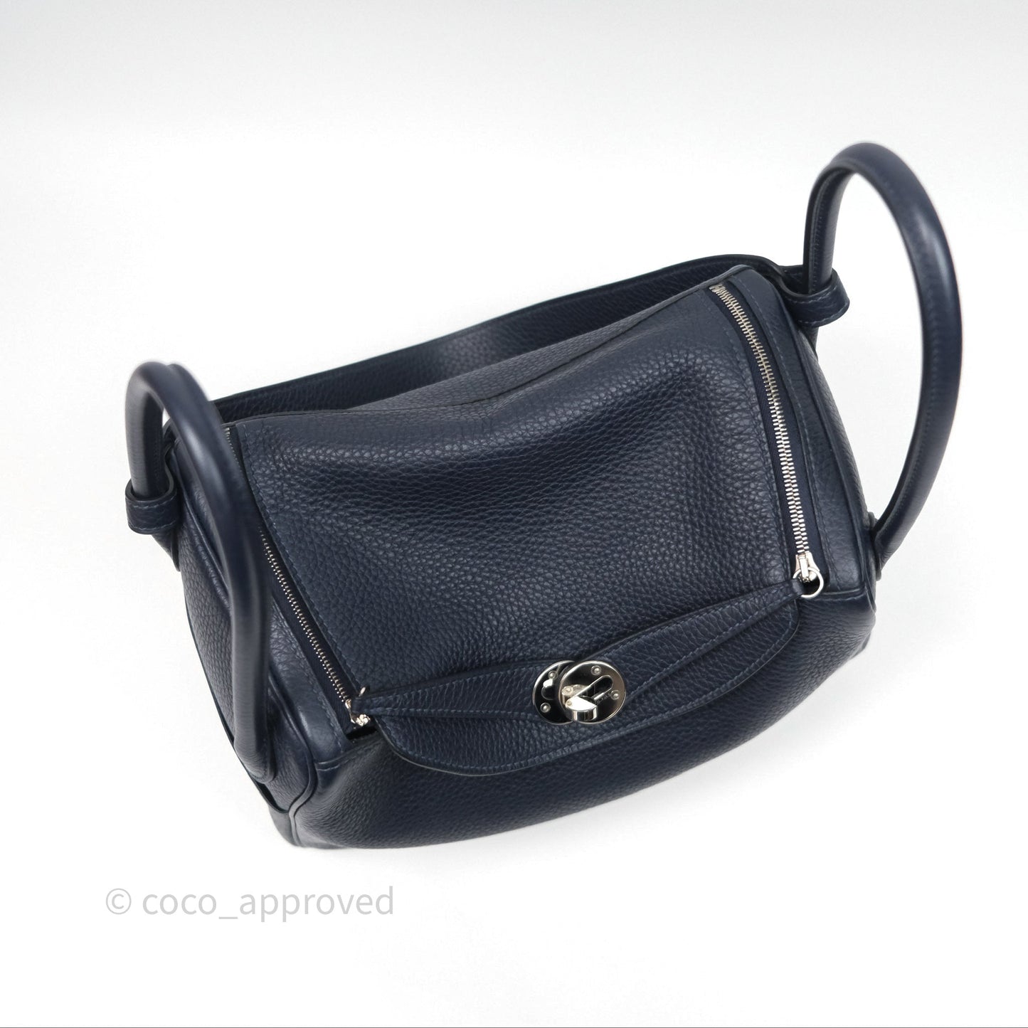 Hermès Lindy 26 Bleu Nuit 2Z Clemence Palladium Hardware