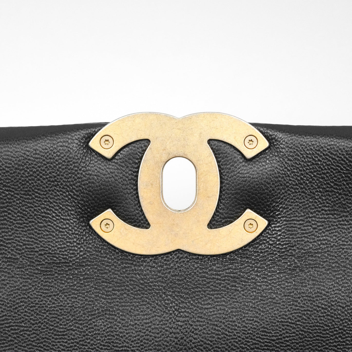 Chanel 19 Medium Black Goatskin Mixed Hardware