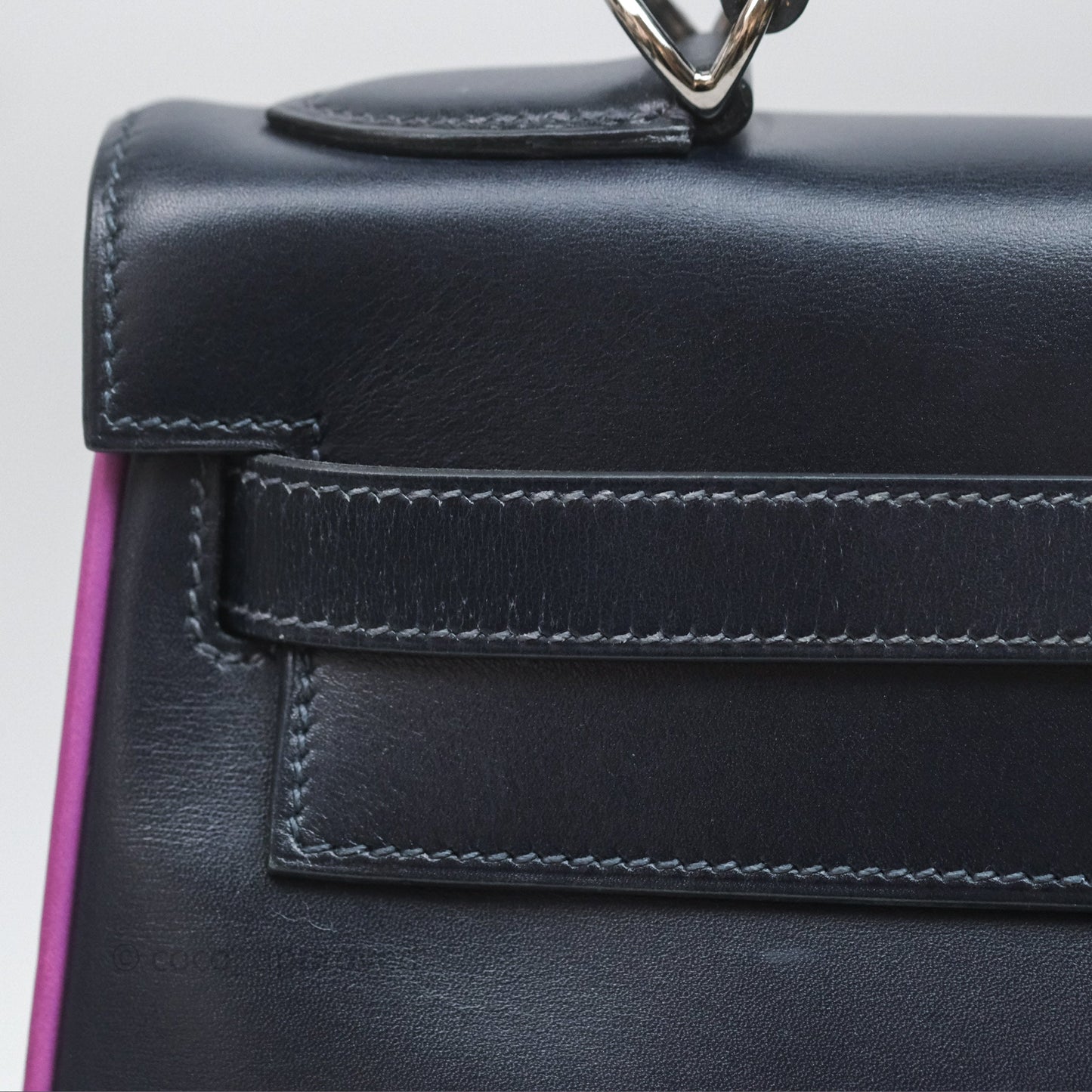 Hermès Vintage Kelly 32 Retourn Navy/Purple Box Leather Palladium Hardware
