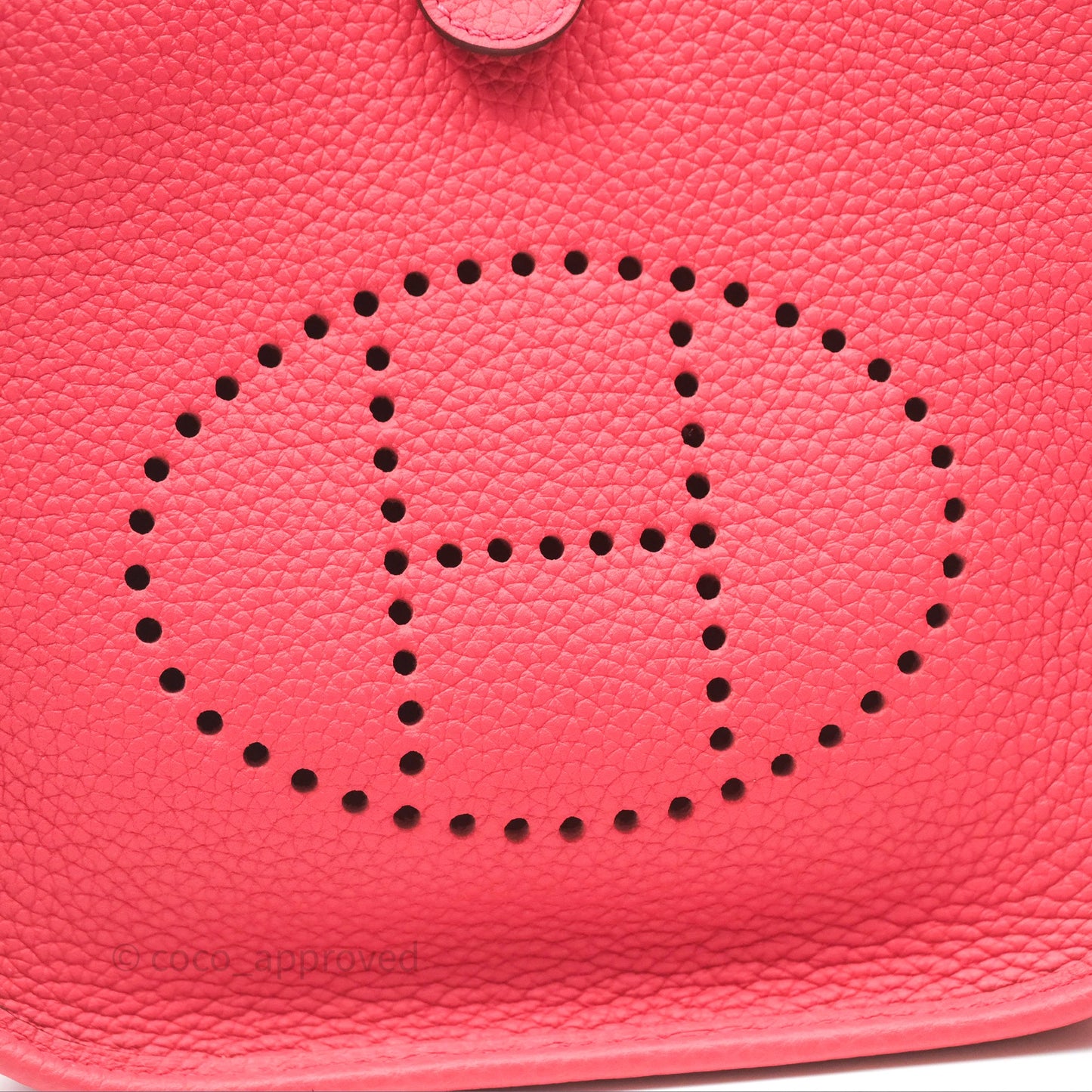 Hermès Mini Evelyne 16 Rose Texas 0E Clemence Gold Hardware
