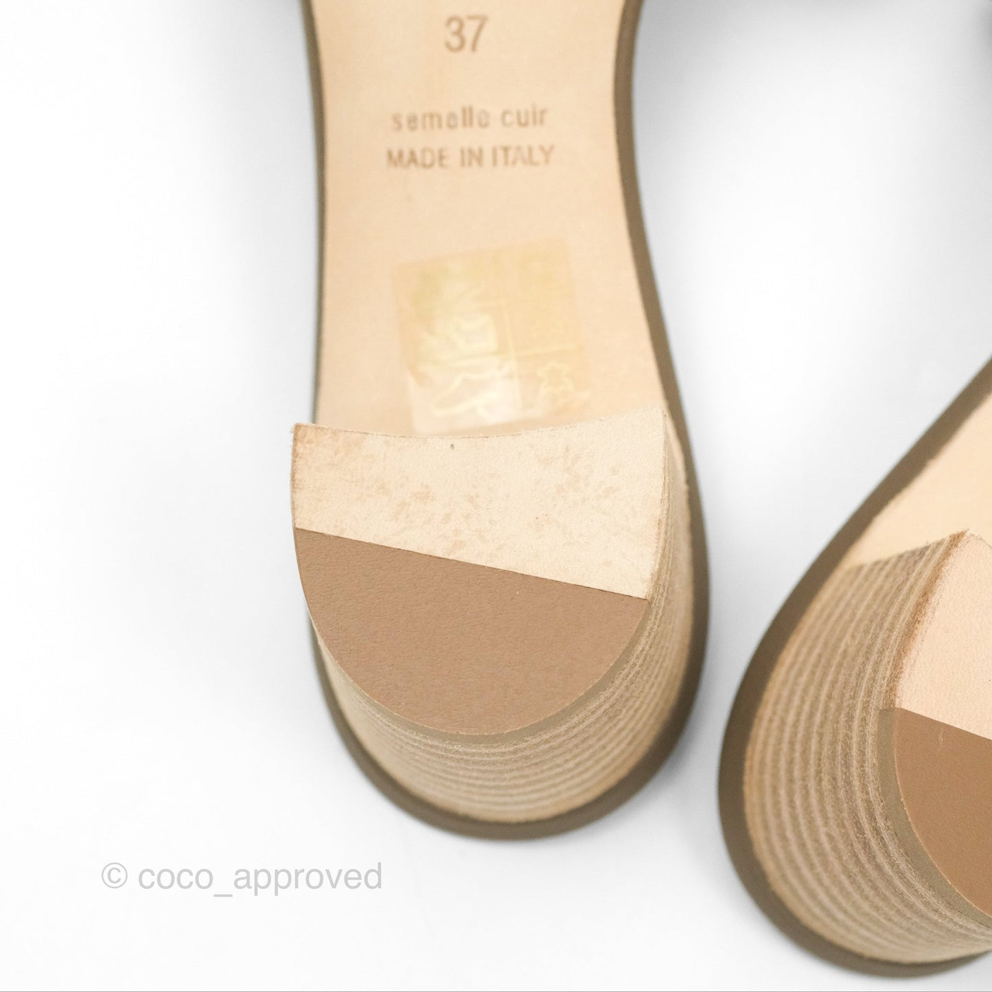 Hermès Oasis Sandals in Etoupe Epsom Size 37