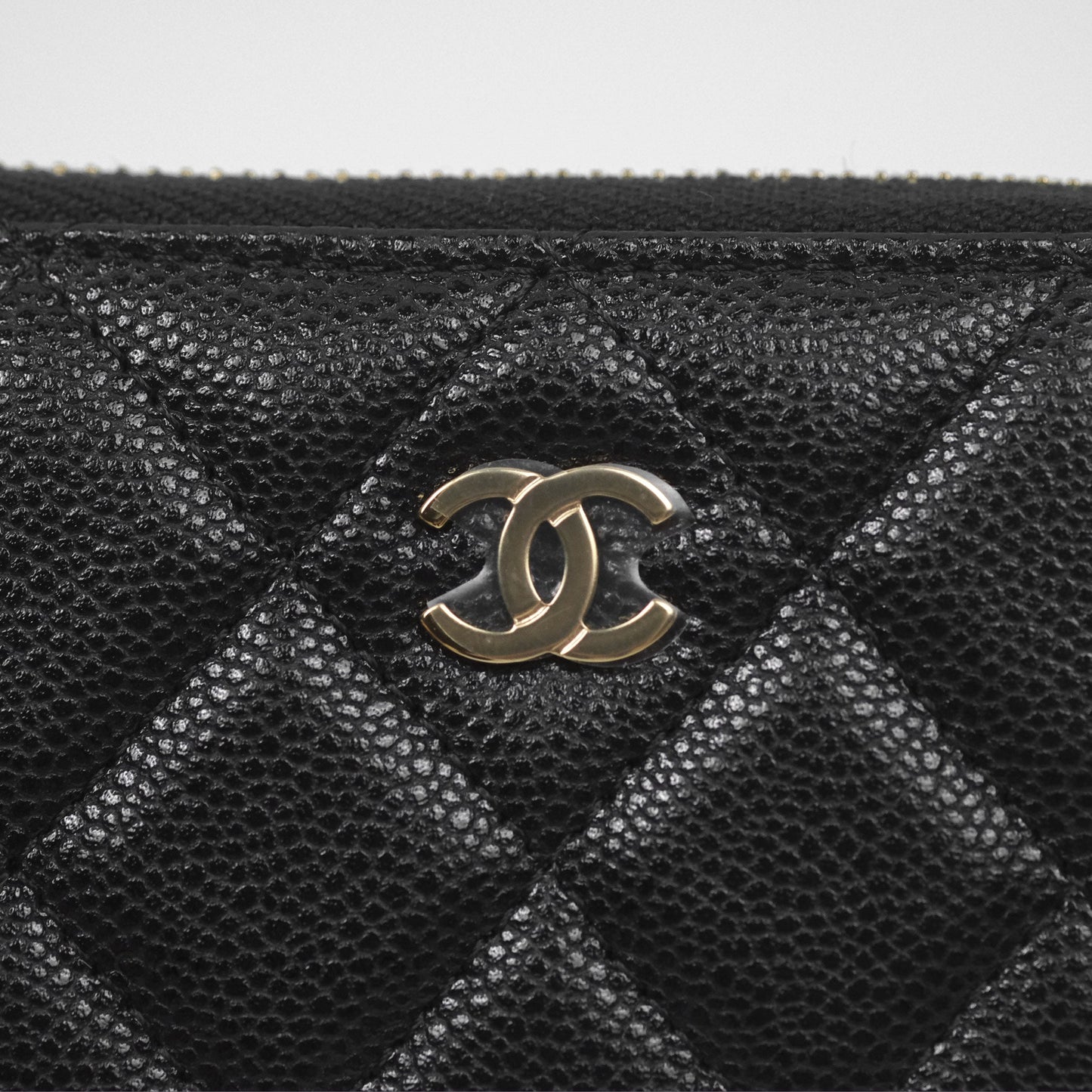 Chanel Classic Quilted Key holder Black Caviar Gold Hardware