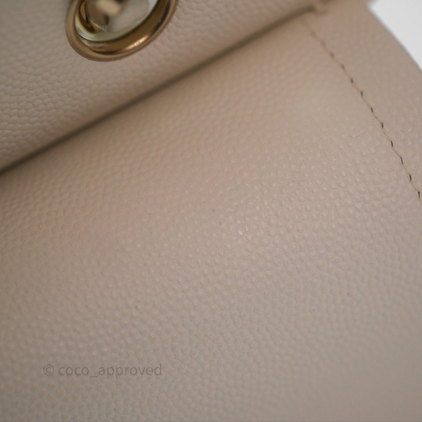 Chanel M/L Medium Classic Flap Quilted White Caviar Gold Hardware