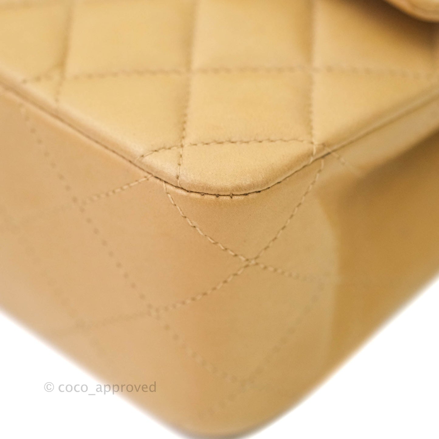 Chanel Classic Vintage M/L Medium Double Flap Bag Beige Lambskin 24K Gold Hardware