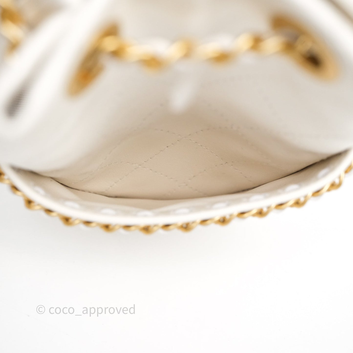 Chanel Mini Bucket Bag White Shiny Lambskin Aged Gold Hardware 25C