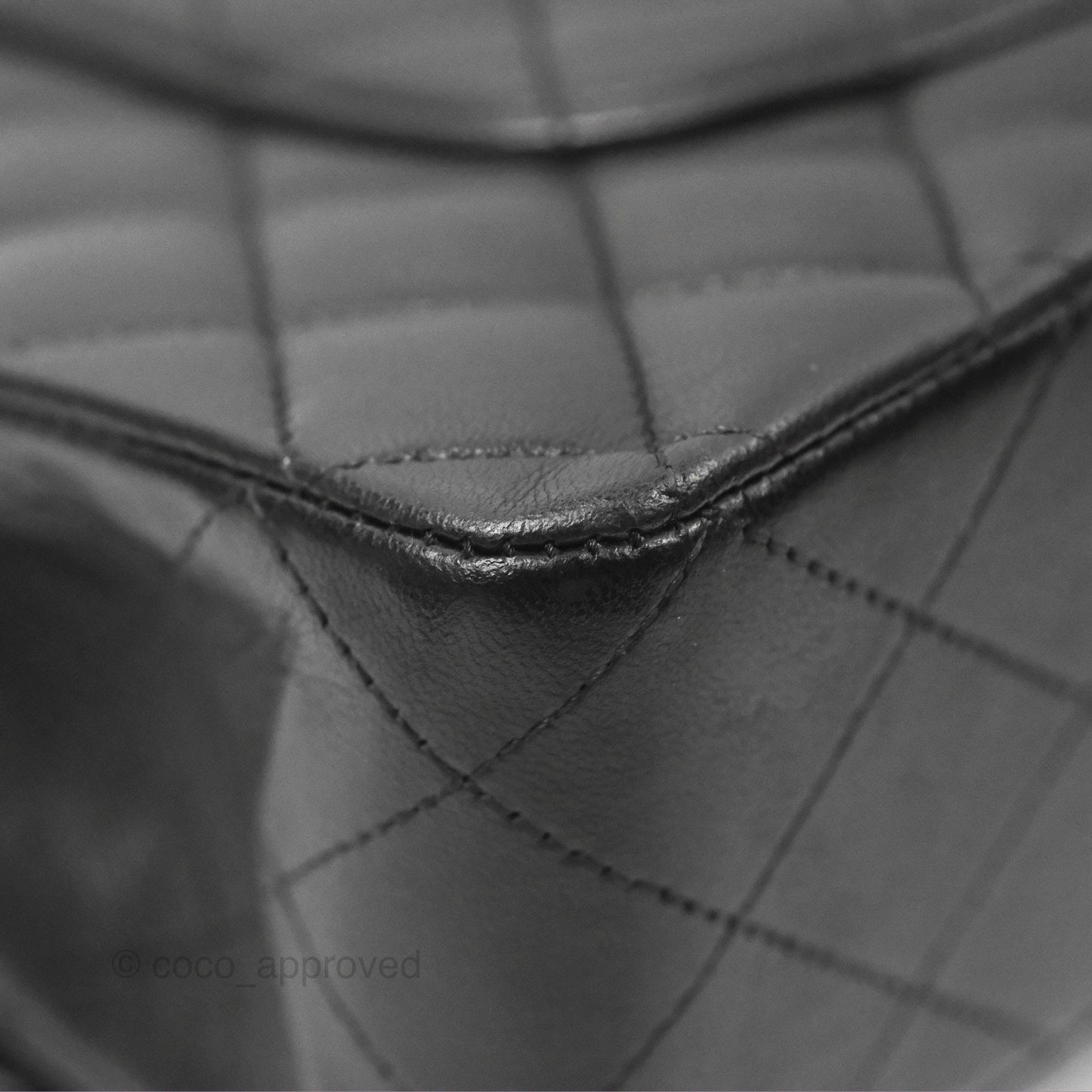 Chanel Classic M/L Medium Flap Quilted Black Lambskin Silver Hardware