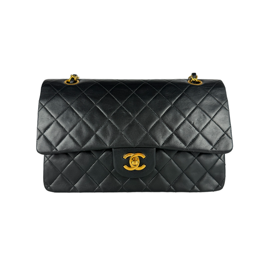 Luxury Chanel Classic Double Flap Medium Black Lambskin Gold