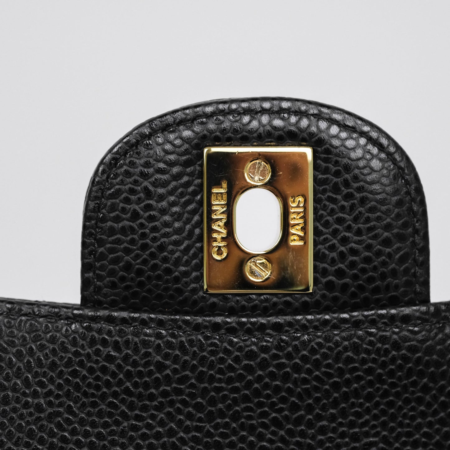 Chanel Classic M/L Medium Flap Quilted Black Caviar Gold Hardware