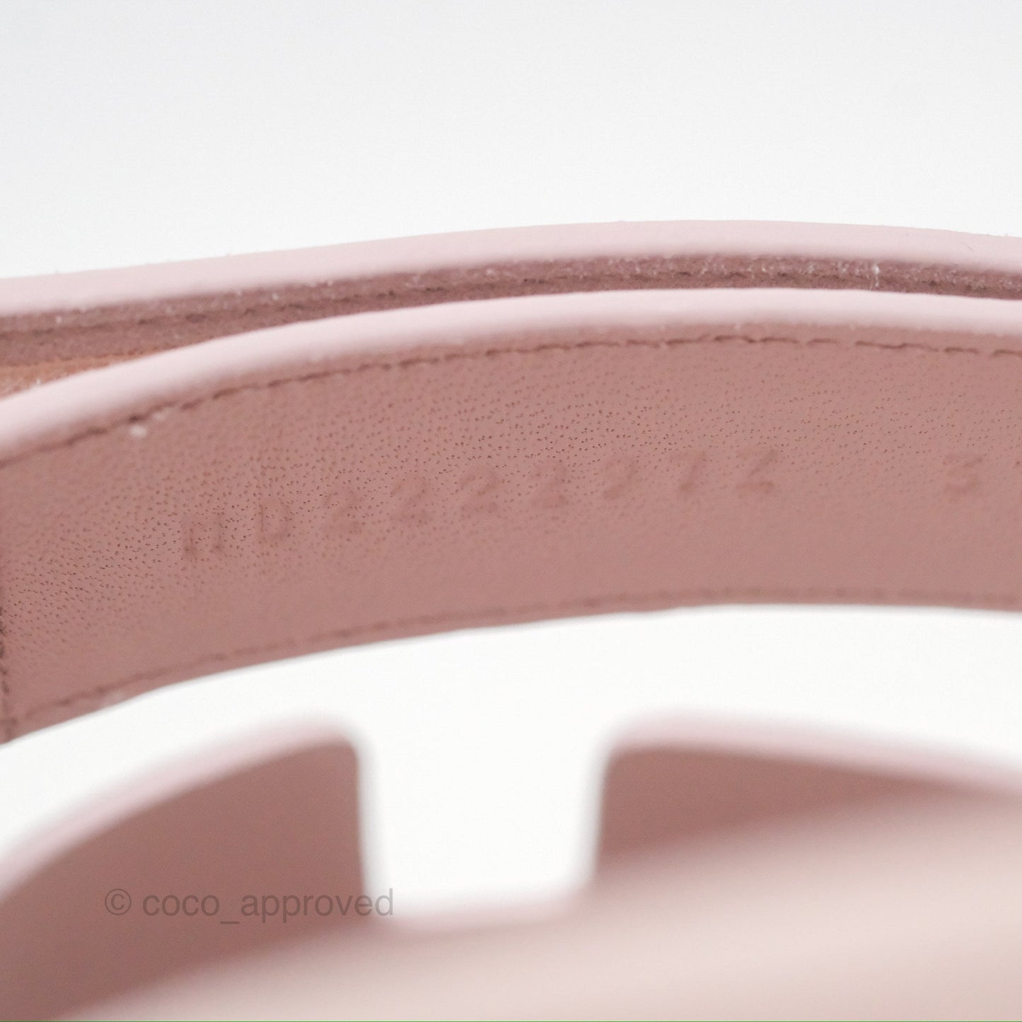 Hermès Chypre Sandals in Rose Porcelaine Size 37