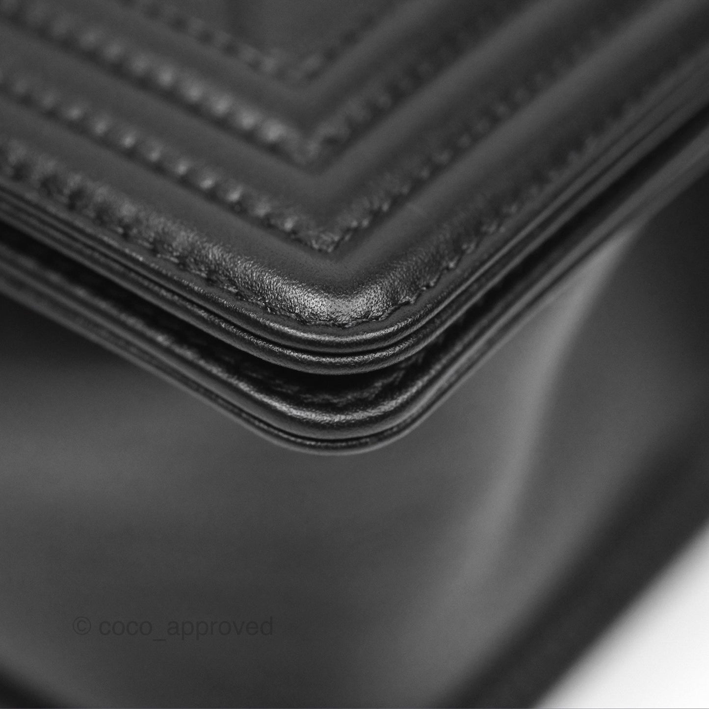 Chanel Medium Boy Quilted Black Calfskin Dark Silver Hardware
