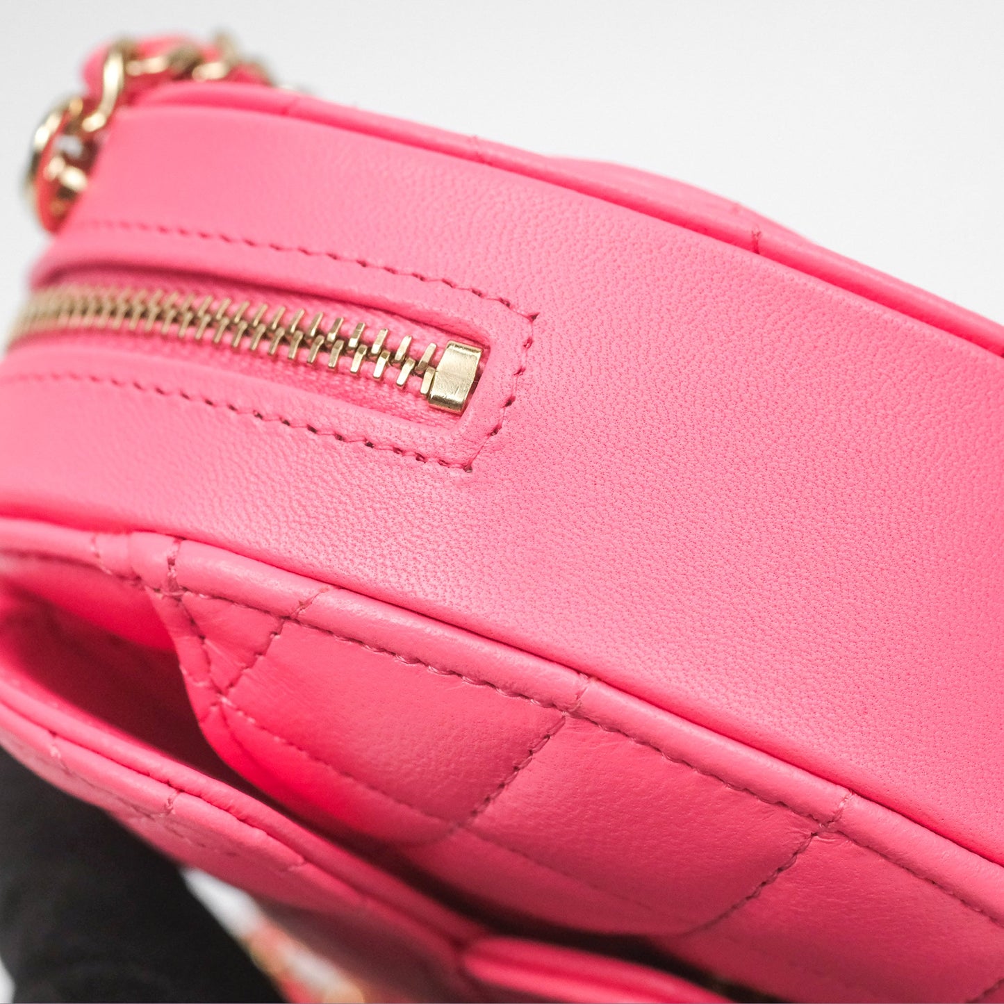 Chanel Small Heart Bag Pink Lambskin Gold Hardware 22S