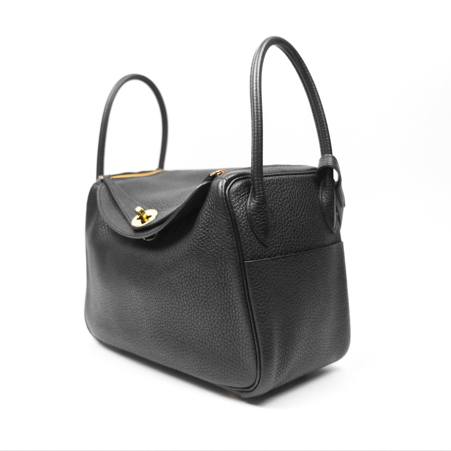 Hermès Lindy 26 Black Clemence Gold Hardware