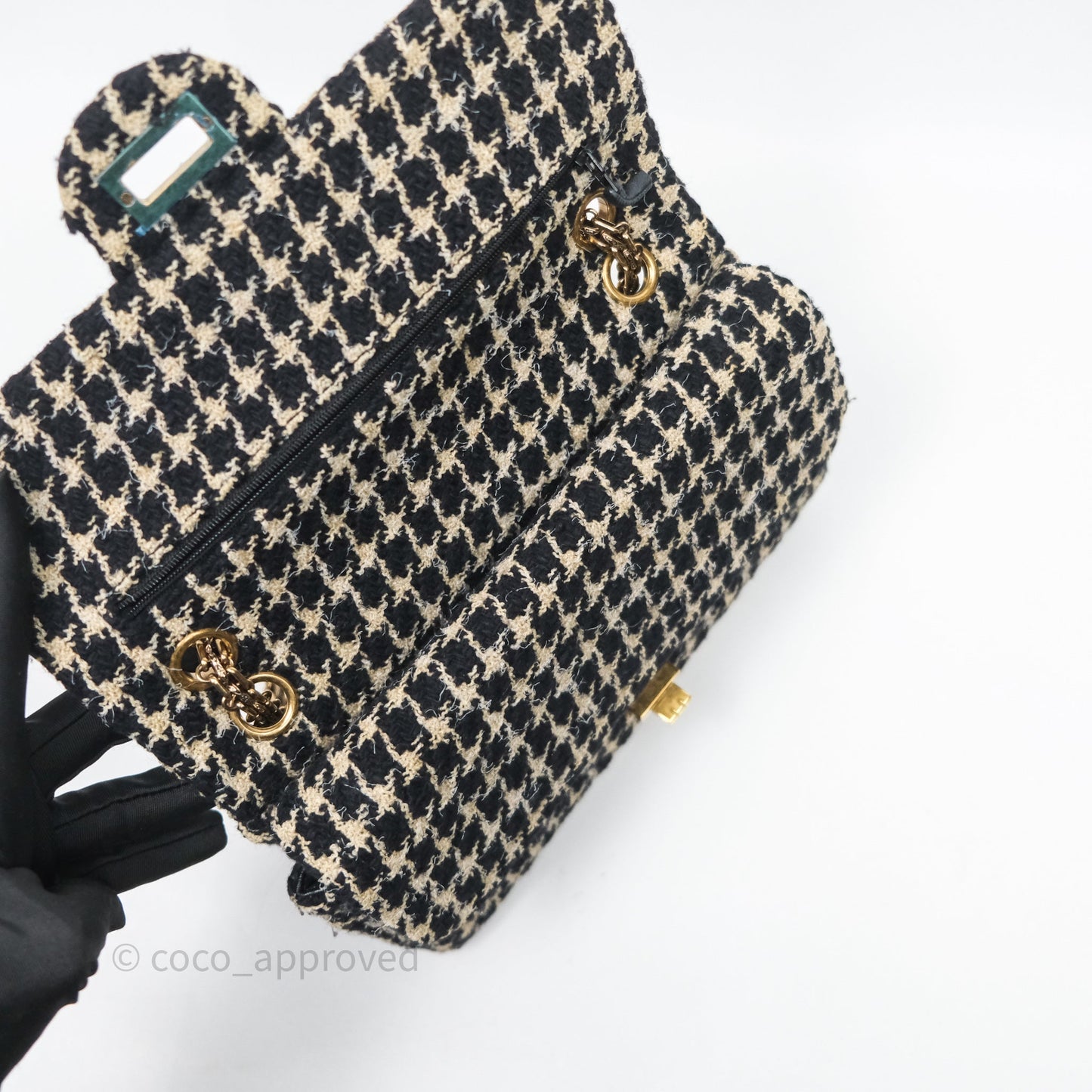 Chanel Reissue 225 Flap Houndstooth Beige Black Fabric Antique Gold Hardware