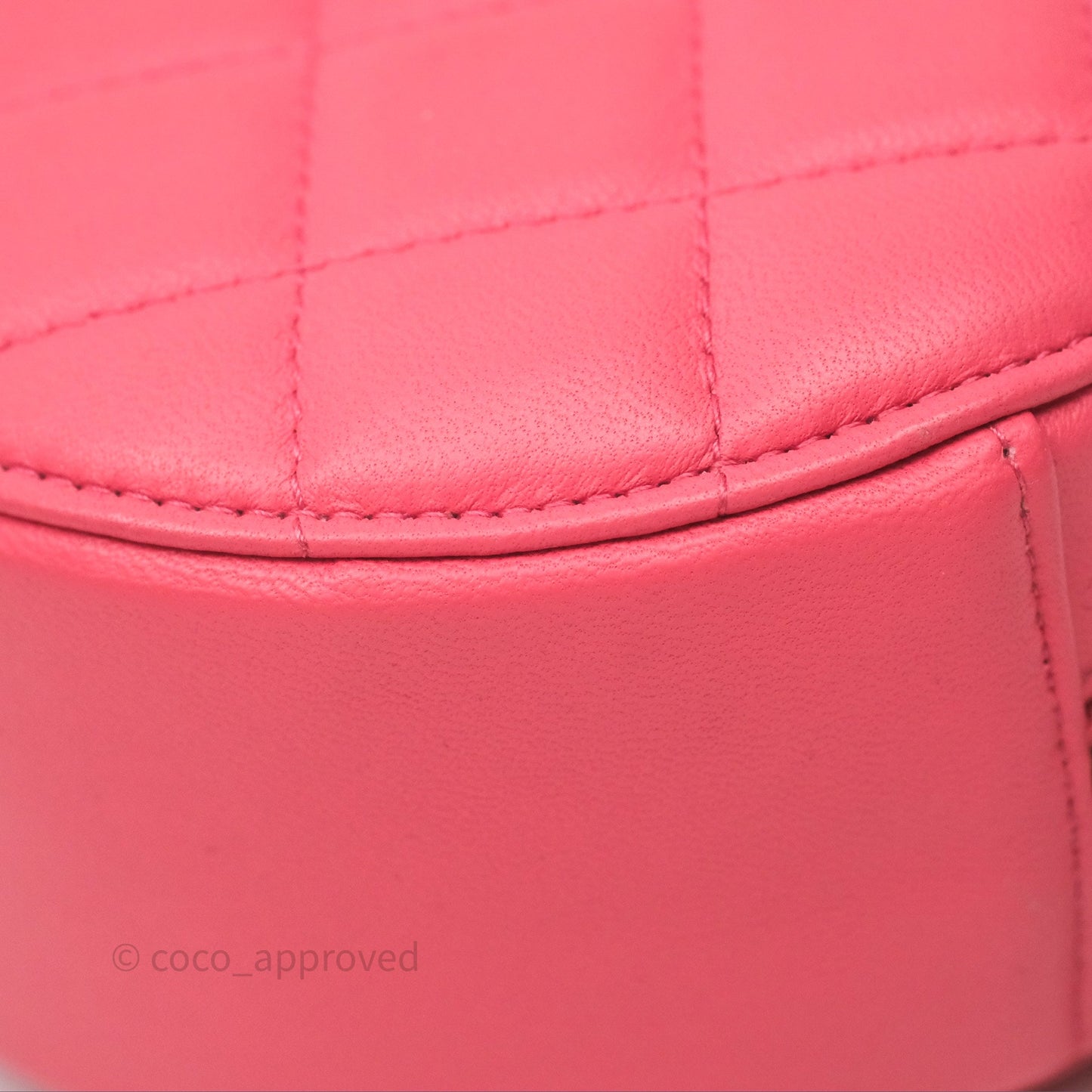 Chanel Quilted Pearl Crush Round Clutch With Chain Pink Lambskin Aged Gold Hardware