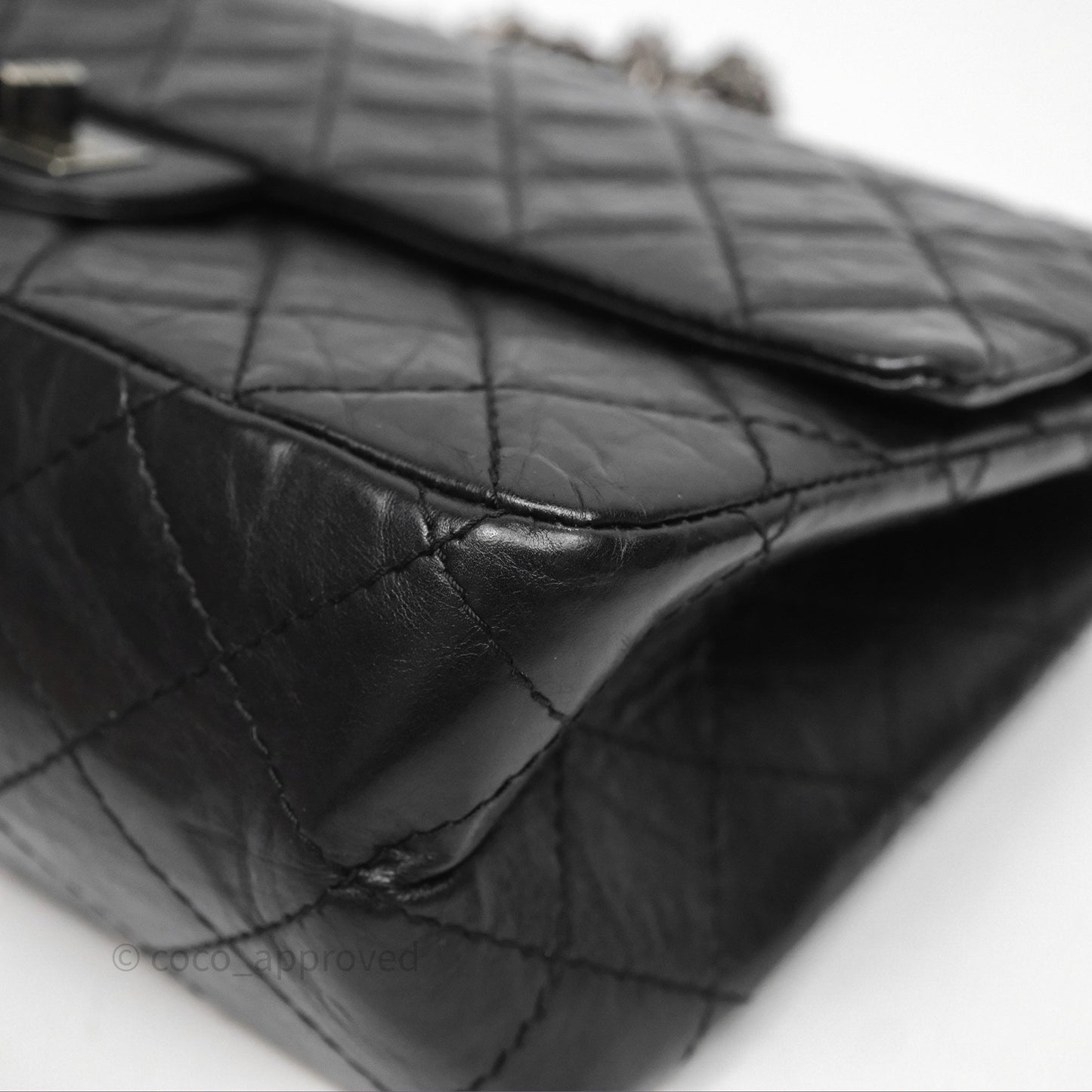 Chanel Reissue Quilted Aged Calfskin Black Ruthenium Hardware 226