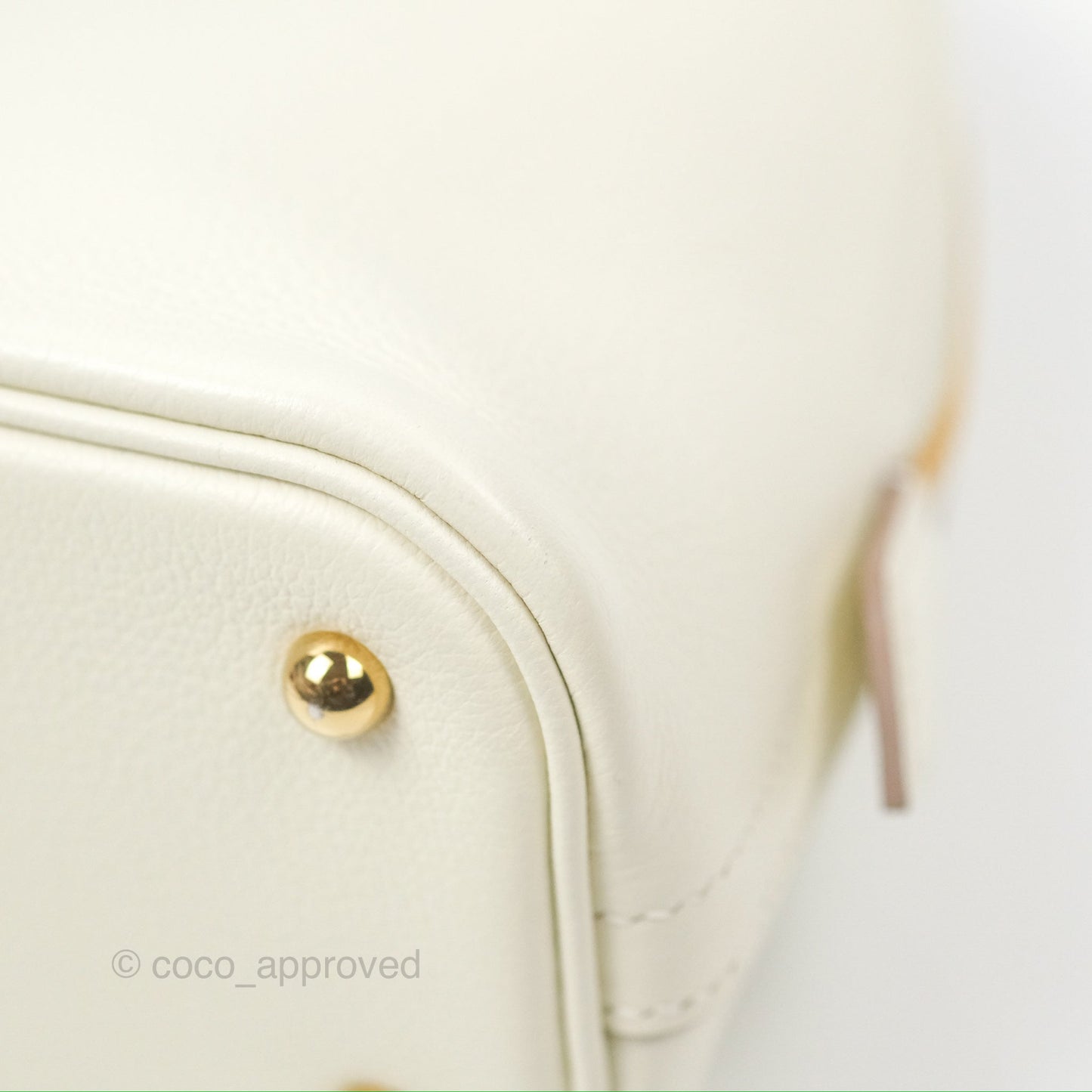 Hermès Bolide 1923 25 Mushroom 0T/Biscuit 48 Evercolor Gold Hardware