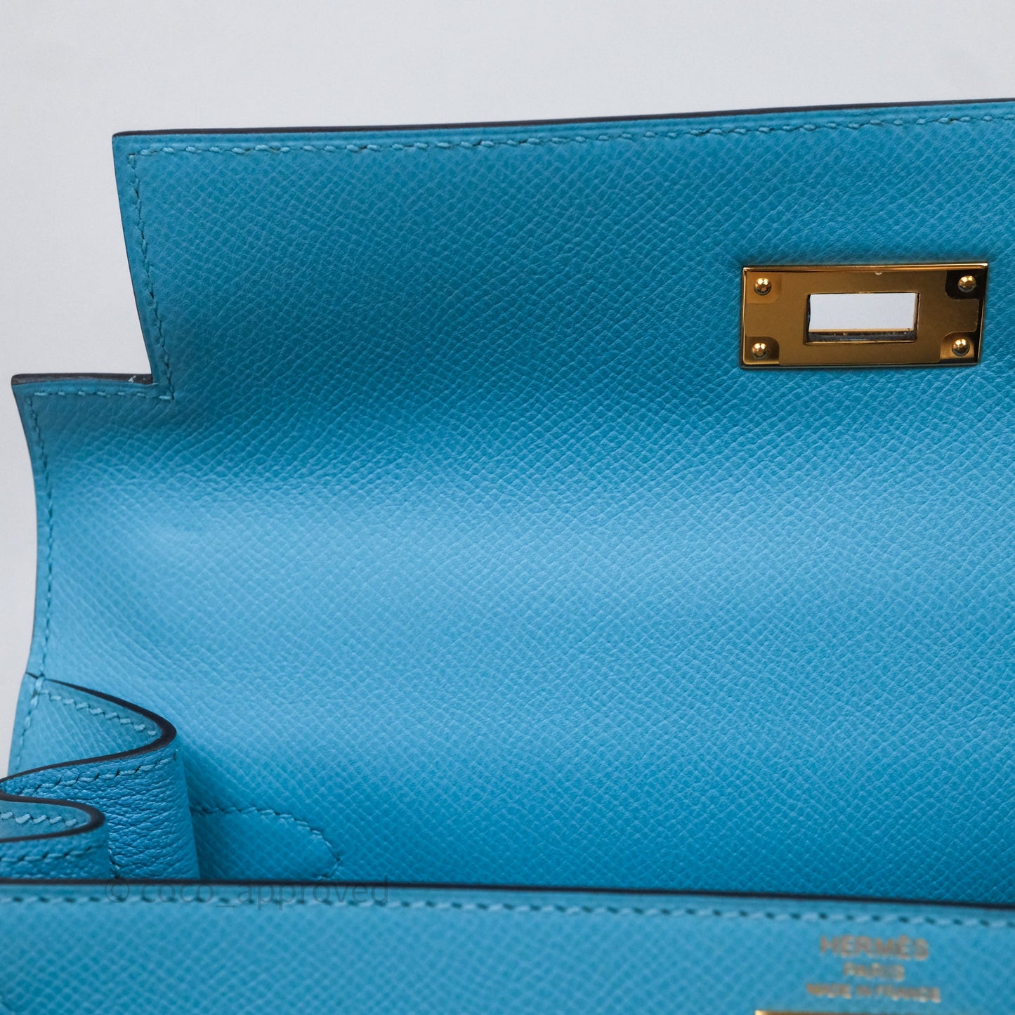 Hermès Kelly 28 Bleu du Nord P3 Epsom Gold Hardware