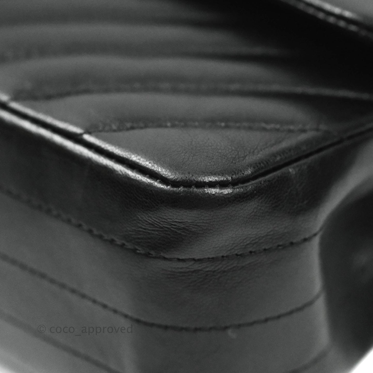 Chanel Classic Chevron M/L Medium Double Flap So Black Lambskin