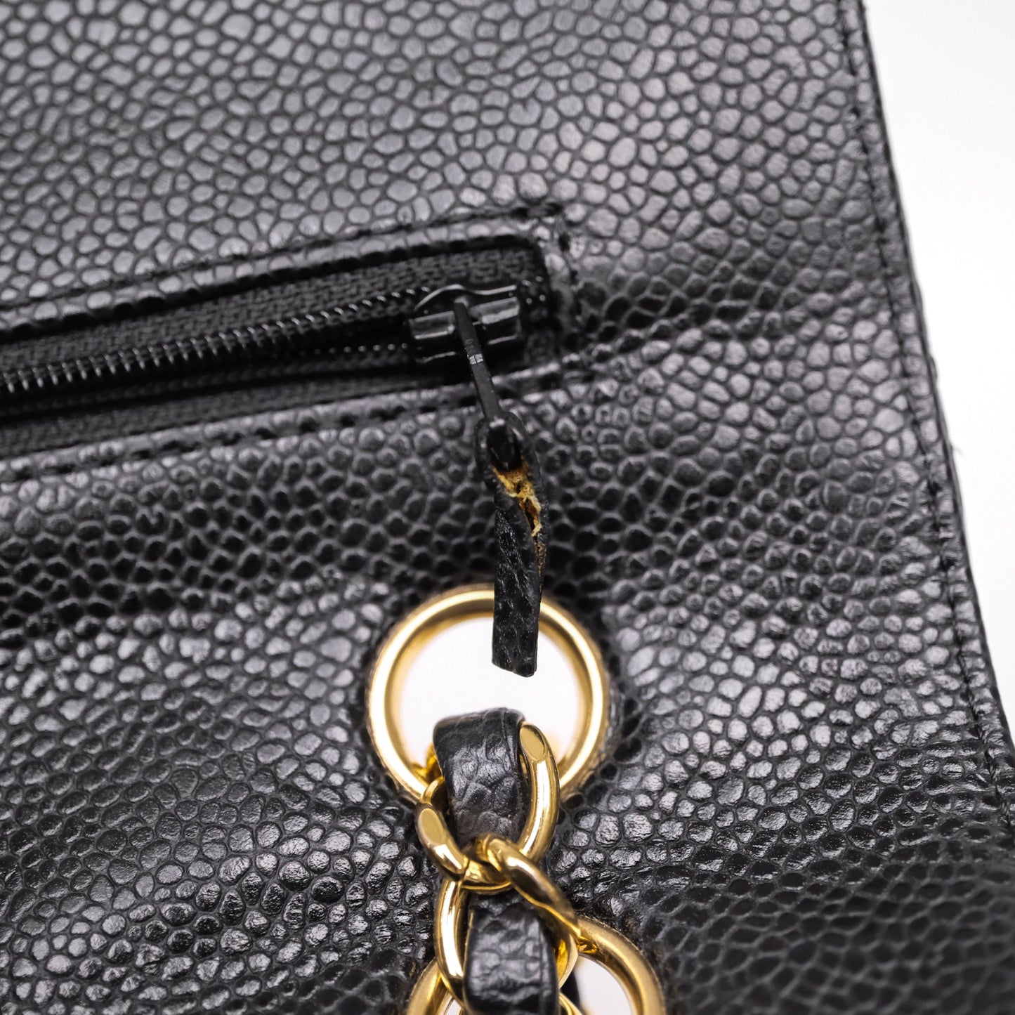 Chanel Classic M/L Medium Flap Quilted Black Caviar Gold Hardware