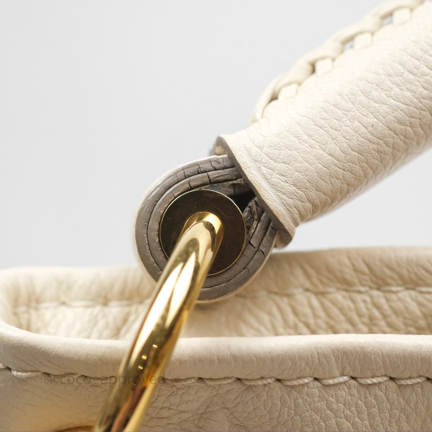 Louis Vuitton Artsy Monogram Empreinte MM Ivory