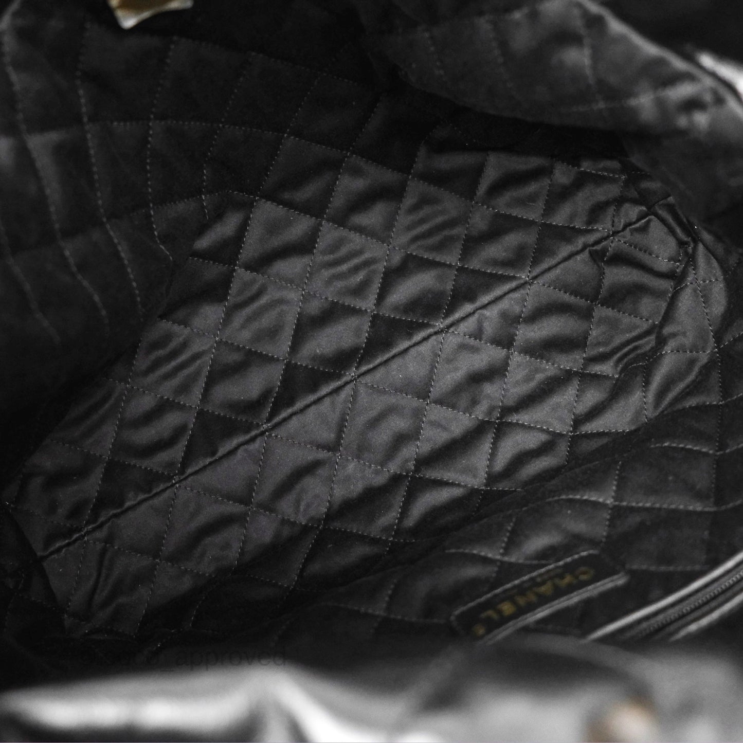 Chanel 22 Small Black Shiny Calfskin Aged Gold Hardware