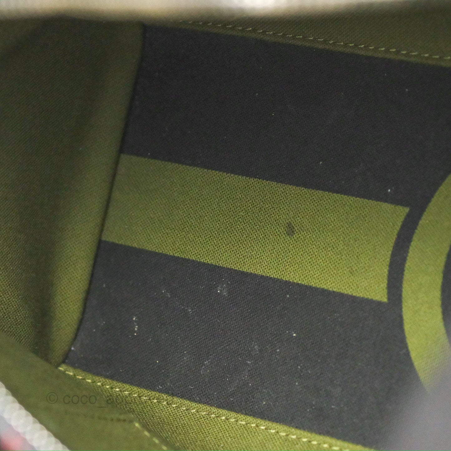 Louis Vuitton Dora Soft MM Monogram Infrarouge