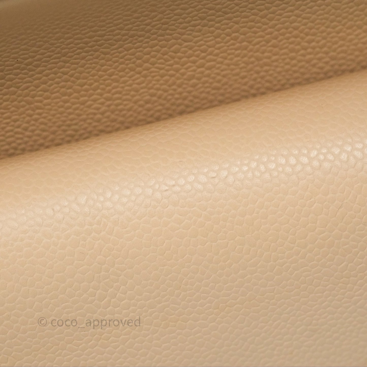 Chanel M/L Medium Classic Flap Quilted Beige Caviar Gold Hardware