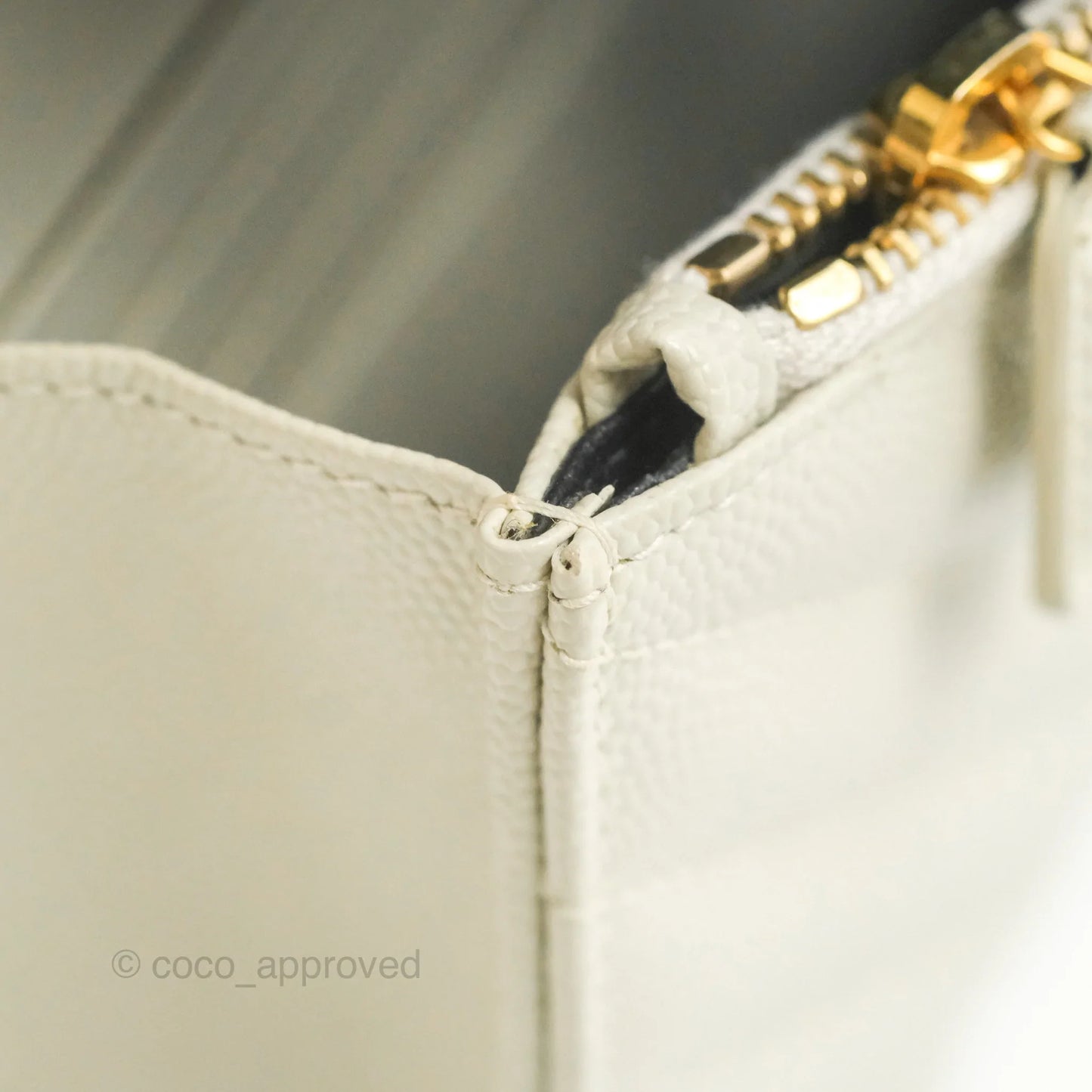 Saint Laurent Envelope Wallet On Chain Grained Leather Crema Soft Gold Hardware