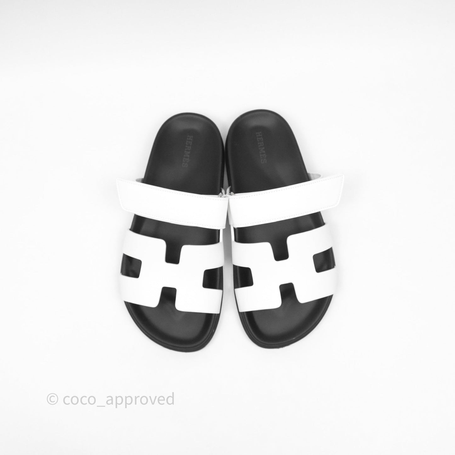 Hermès Chypre Sandal Calfskin Black/White Size 36