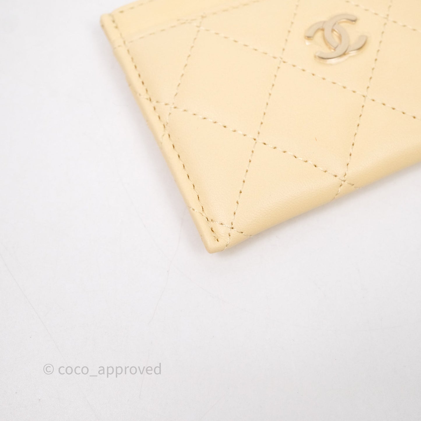 Chanel Classic Flat Card Holder Yellow Lambskin Gold Hardware