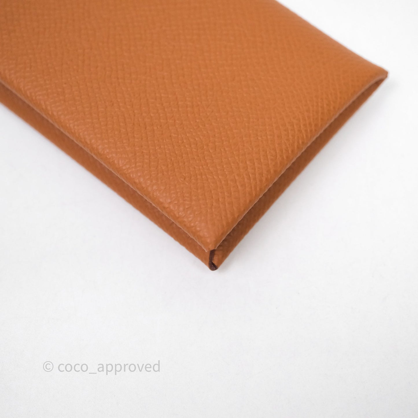 Hermès Calvi Card Holder Gold Epsom