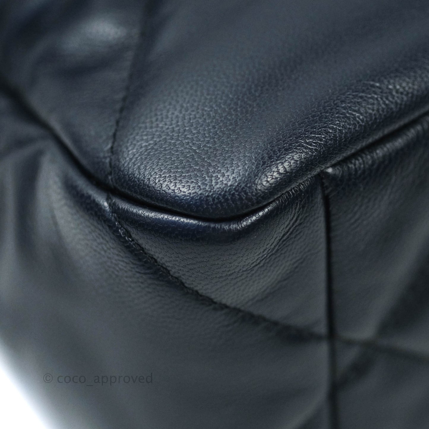 Chanel 19 Medium Navy Mixed Hardware Goatskin
