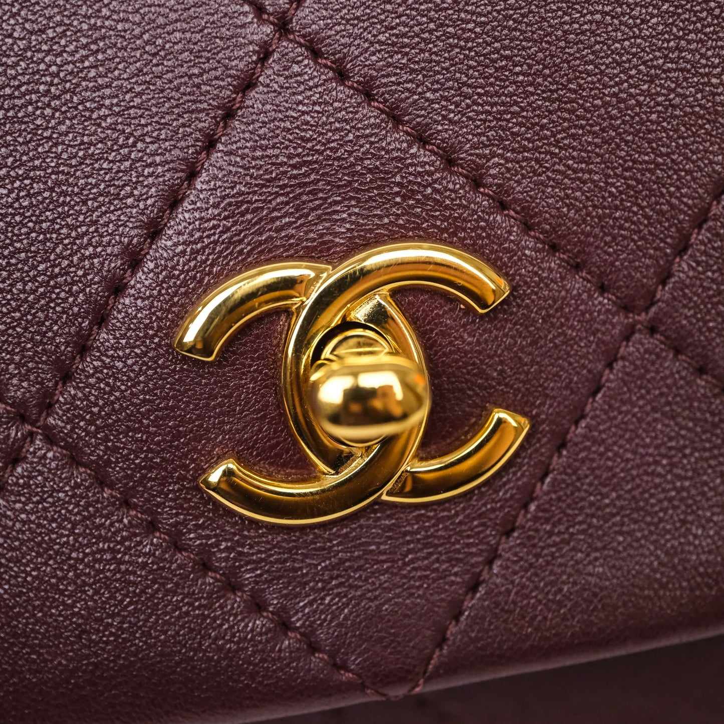 Chanel Quilted Shoulder Flap Bag Red Burgundy Lambskin Gold Hardware