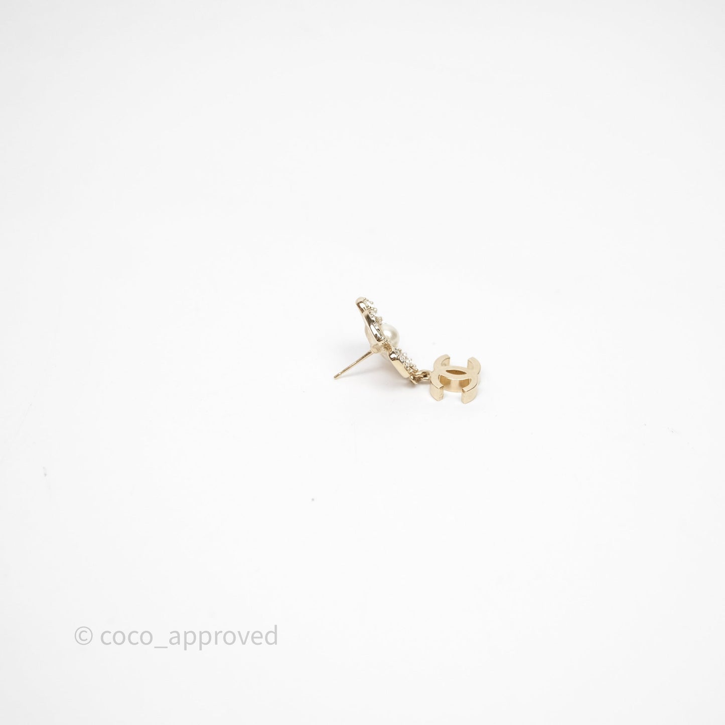 Chanel Crystals Pearl Flower Drop CC Earrings Gold Tone 23S