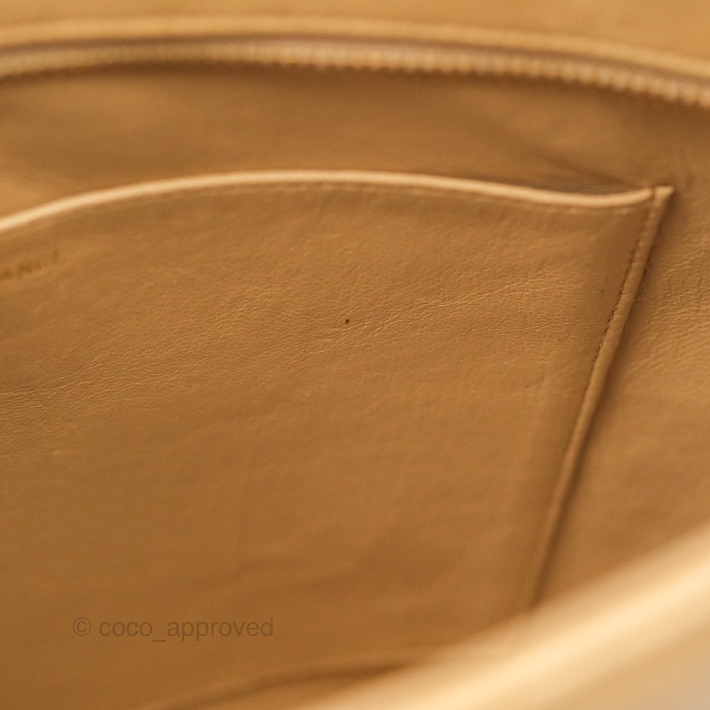 Chanel Vintage Medallion CC Beige Lambskin Tote Bag Gold Hardware
