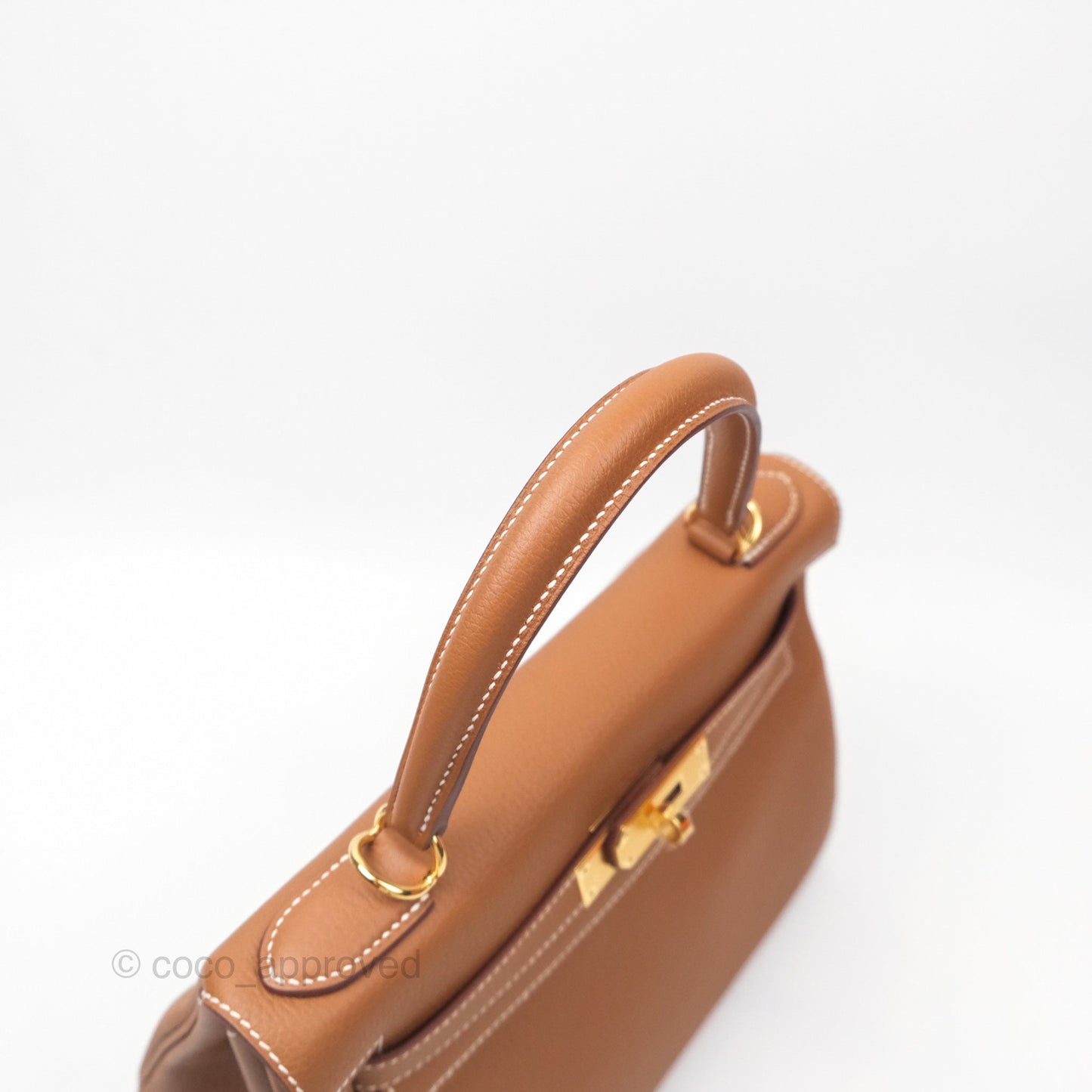 Hermès Kelly 28 Retourne Gold 37 Togo Gold Hardware