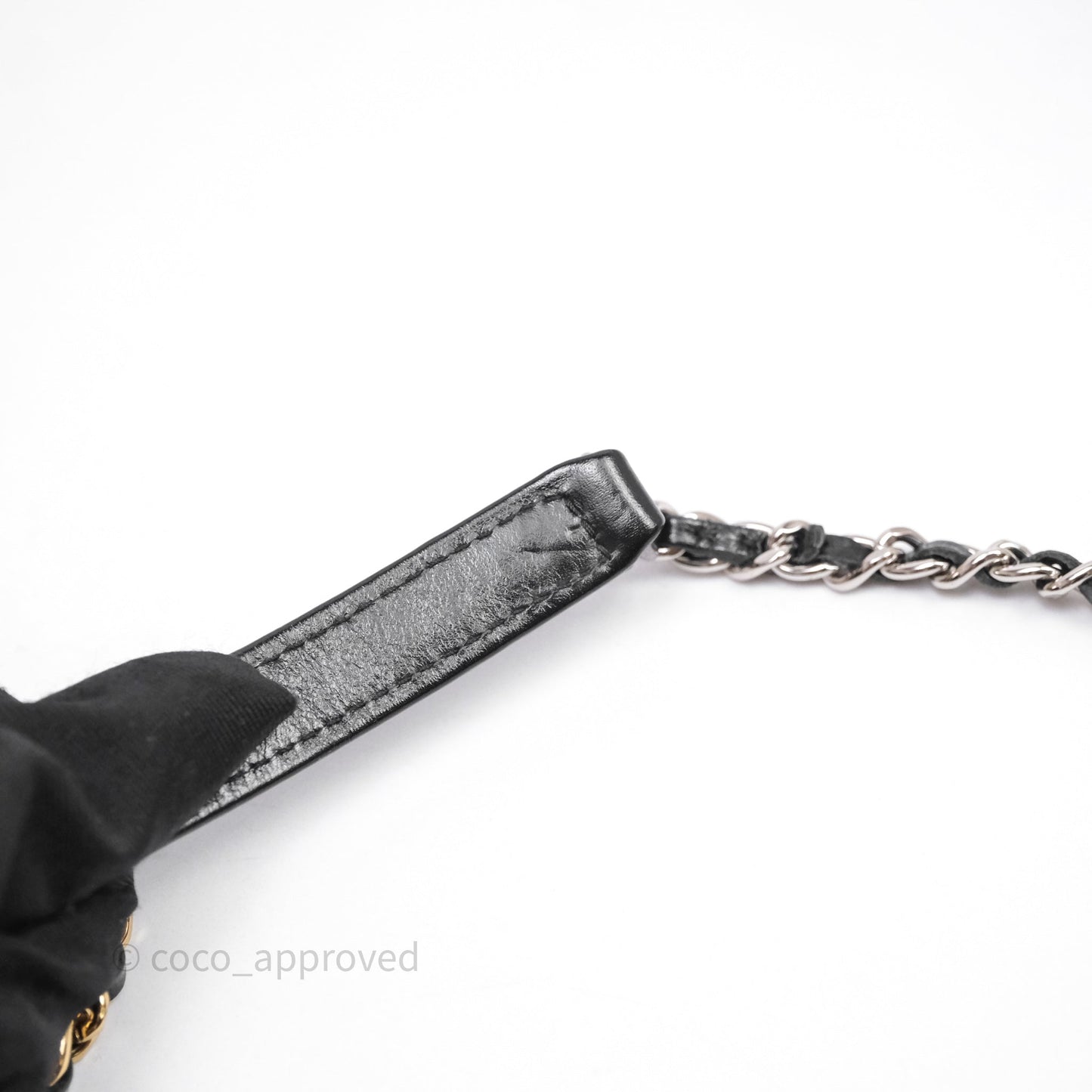 Chanel Gabrielle Clutch With Chain Aged Calfskin Black Beige Mixed Hardware