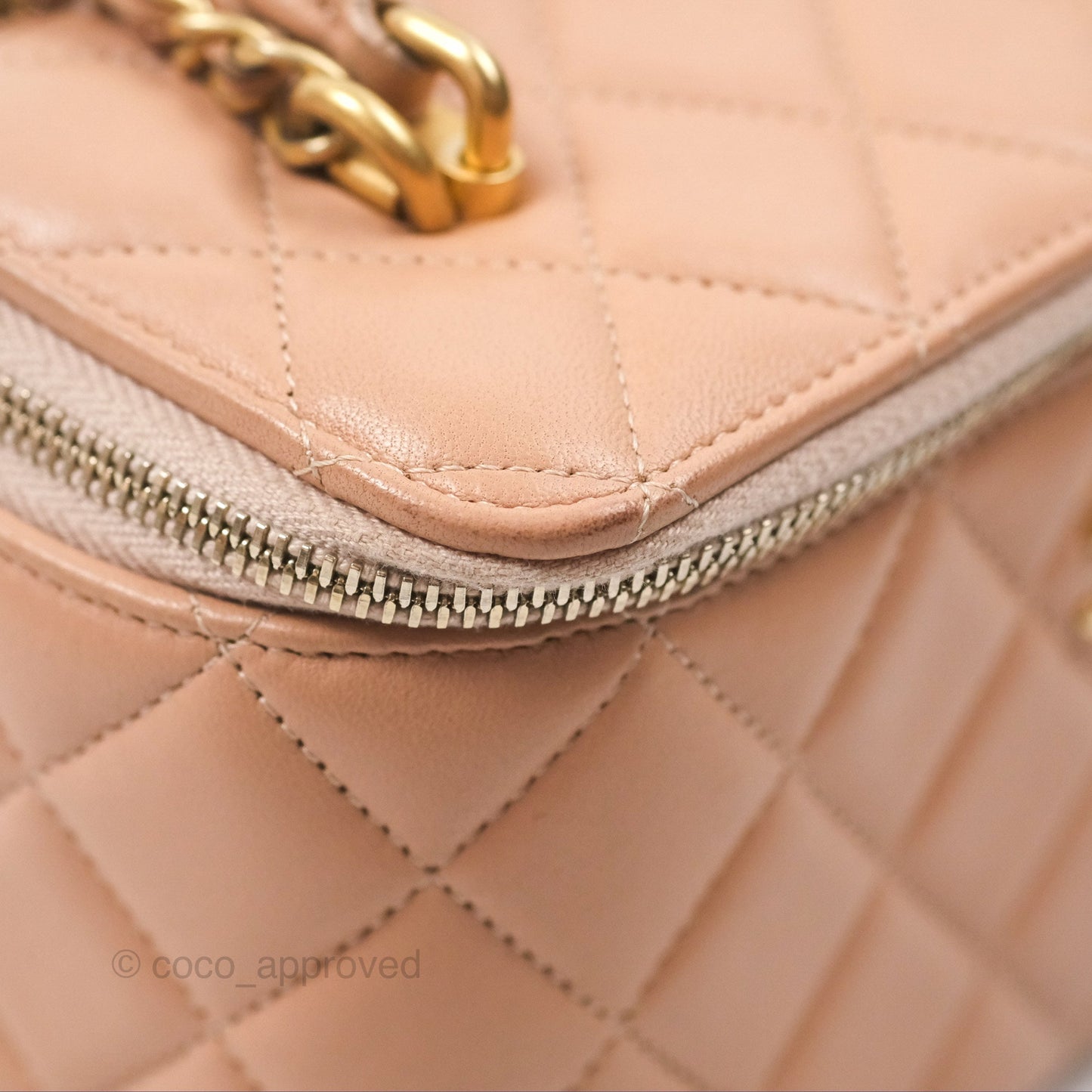Chanel Vanity Rectangular Top Handle Beige Lambskin Aged Gold Hardware