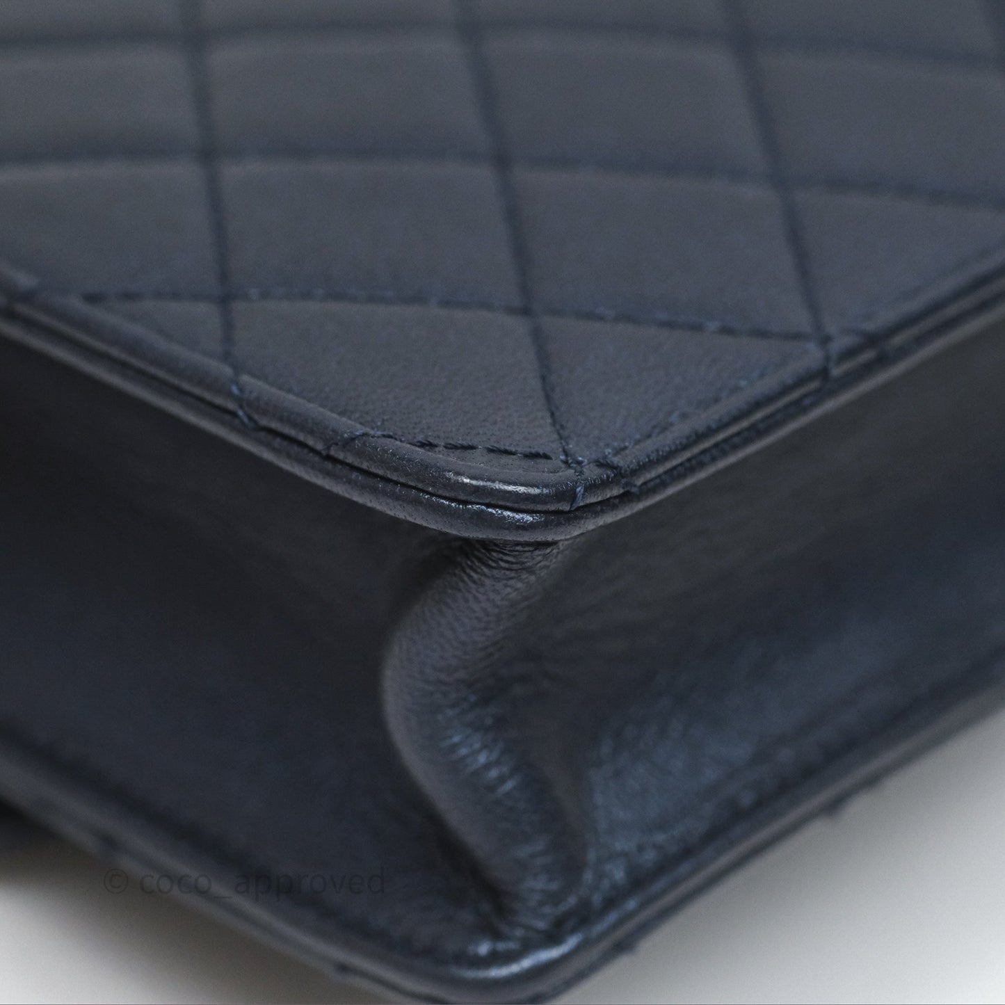 Chanel Quilted Chic Pearls Flap Iridescent Navy Goatskin Aged Gold Hardware